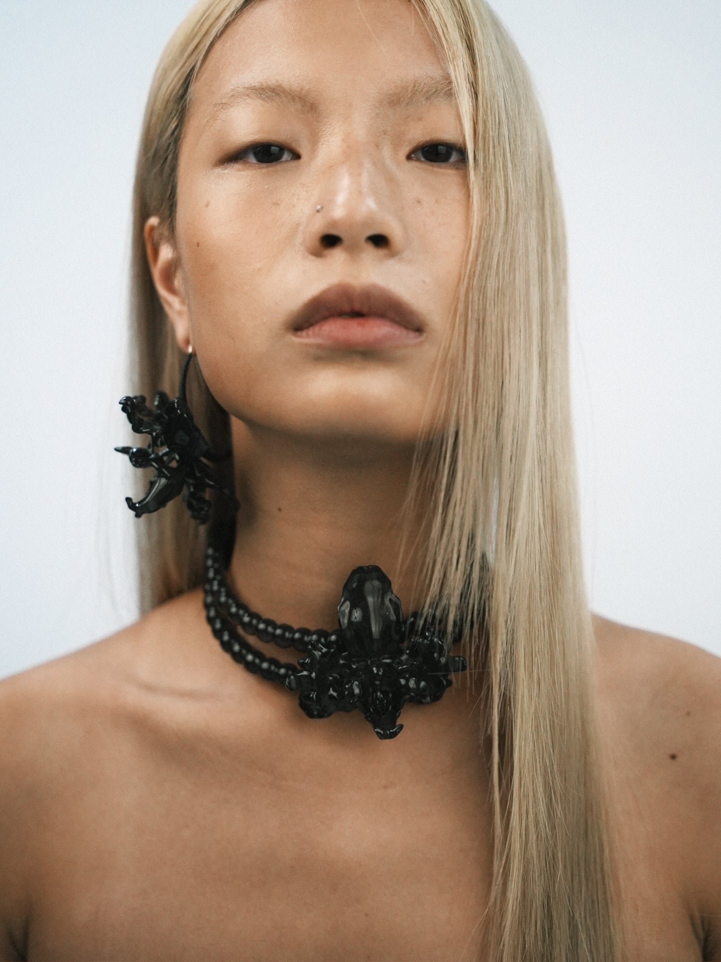 Orchid Pearl Choker