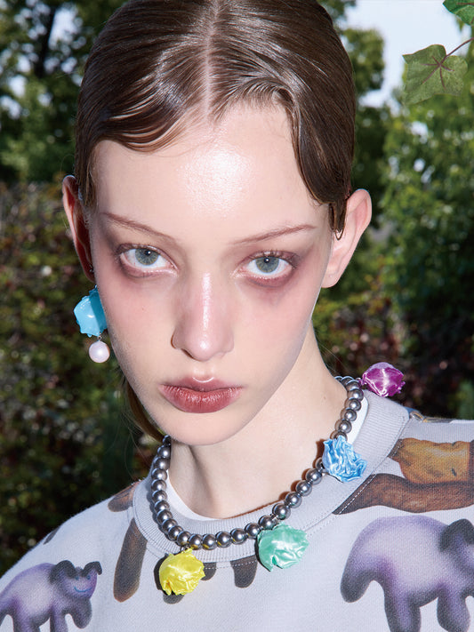 Roses Set Pearl Necklace