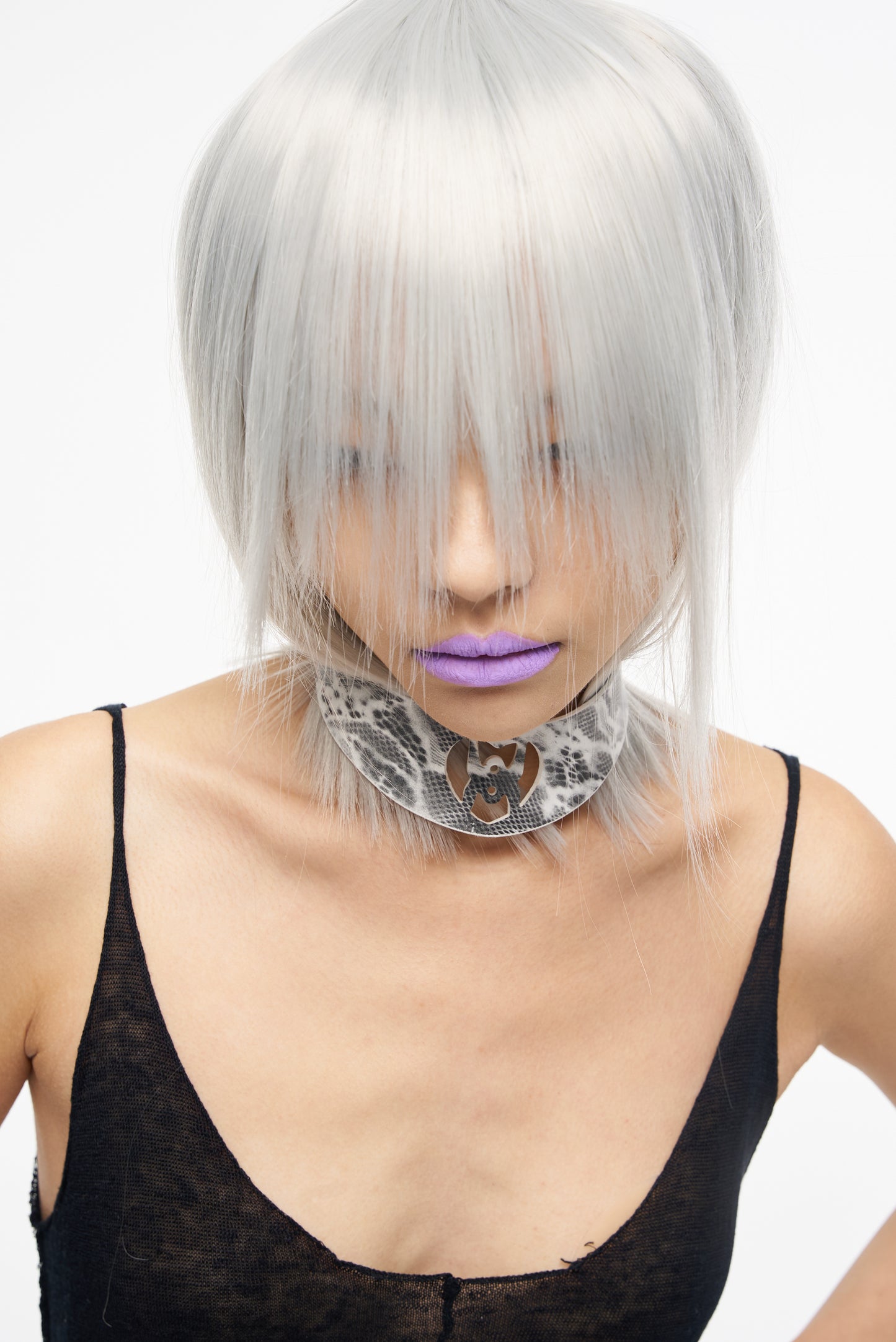 Heart Leather Choker