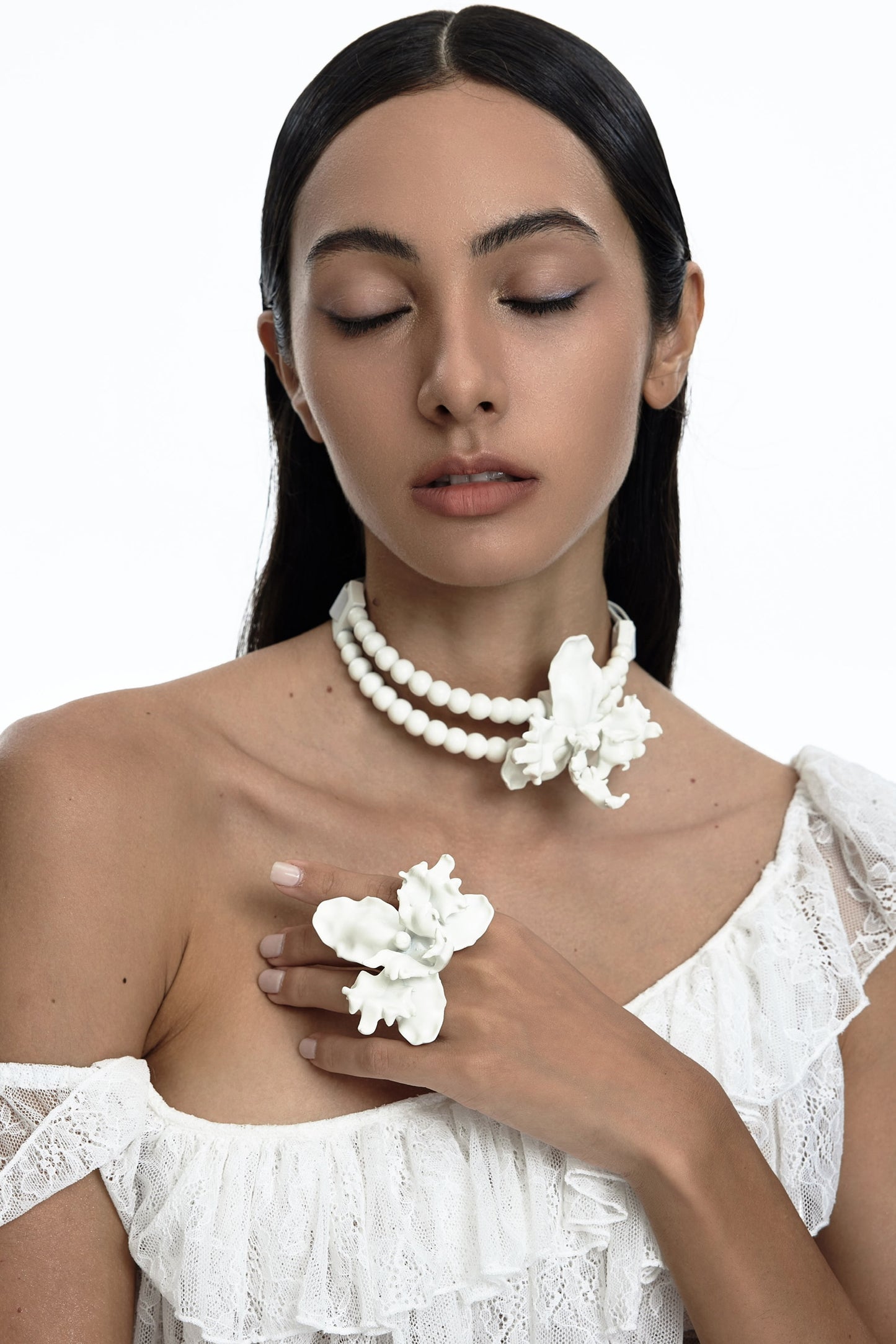 Orchid Pearl Choker
