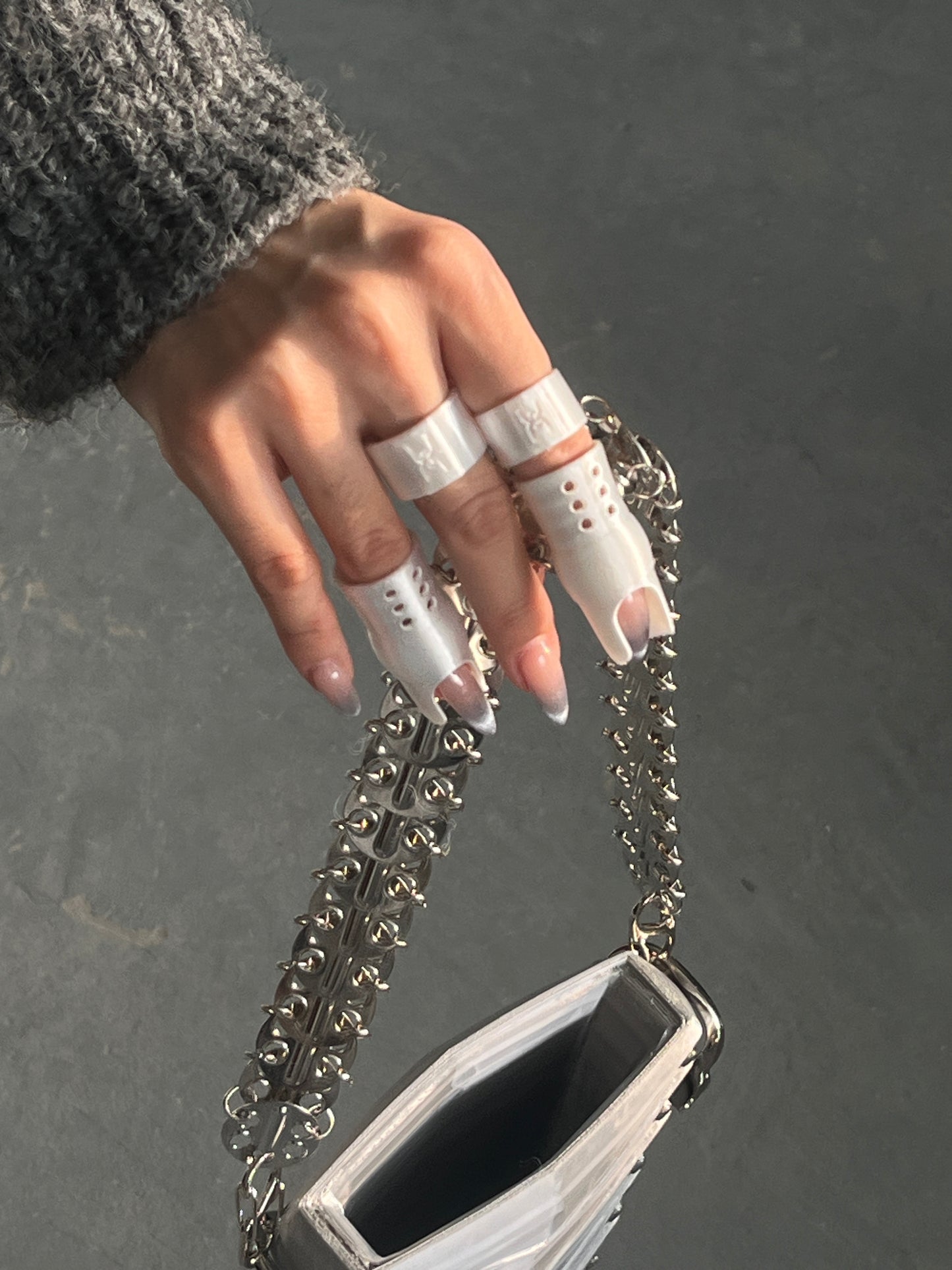 Fingerstall Ring